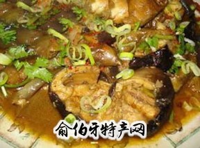 马哈鱼炖五花肉