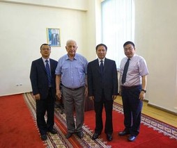 黑龙江科技人员赴乌兹别克斯坦交流鲟鱼繁育技术