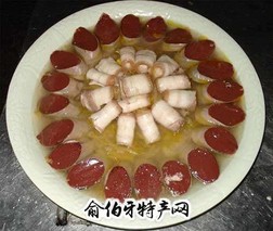 氽白肉血肠